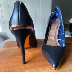 Ted Baker pumps with rose gold details